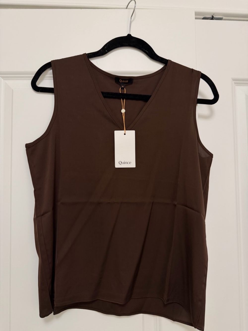 NWT Quince Washable Stretch Silk Tank - Picture 3 of 5